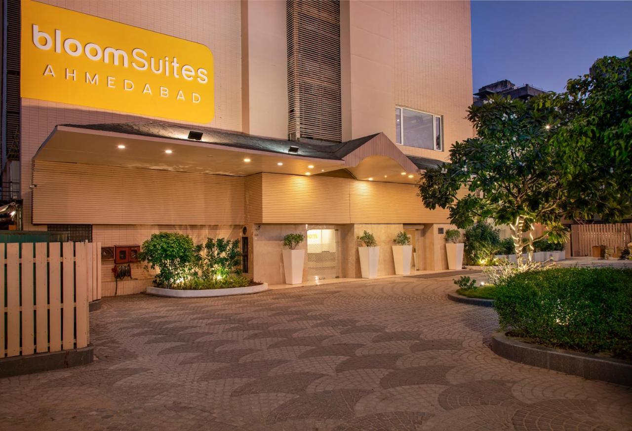 Bloomsuites L Ahmedabad Exterior foto